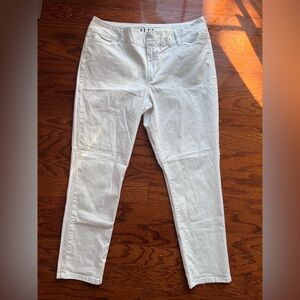 Elle White Skinny Jeans - Clean Slim Fit